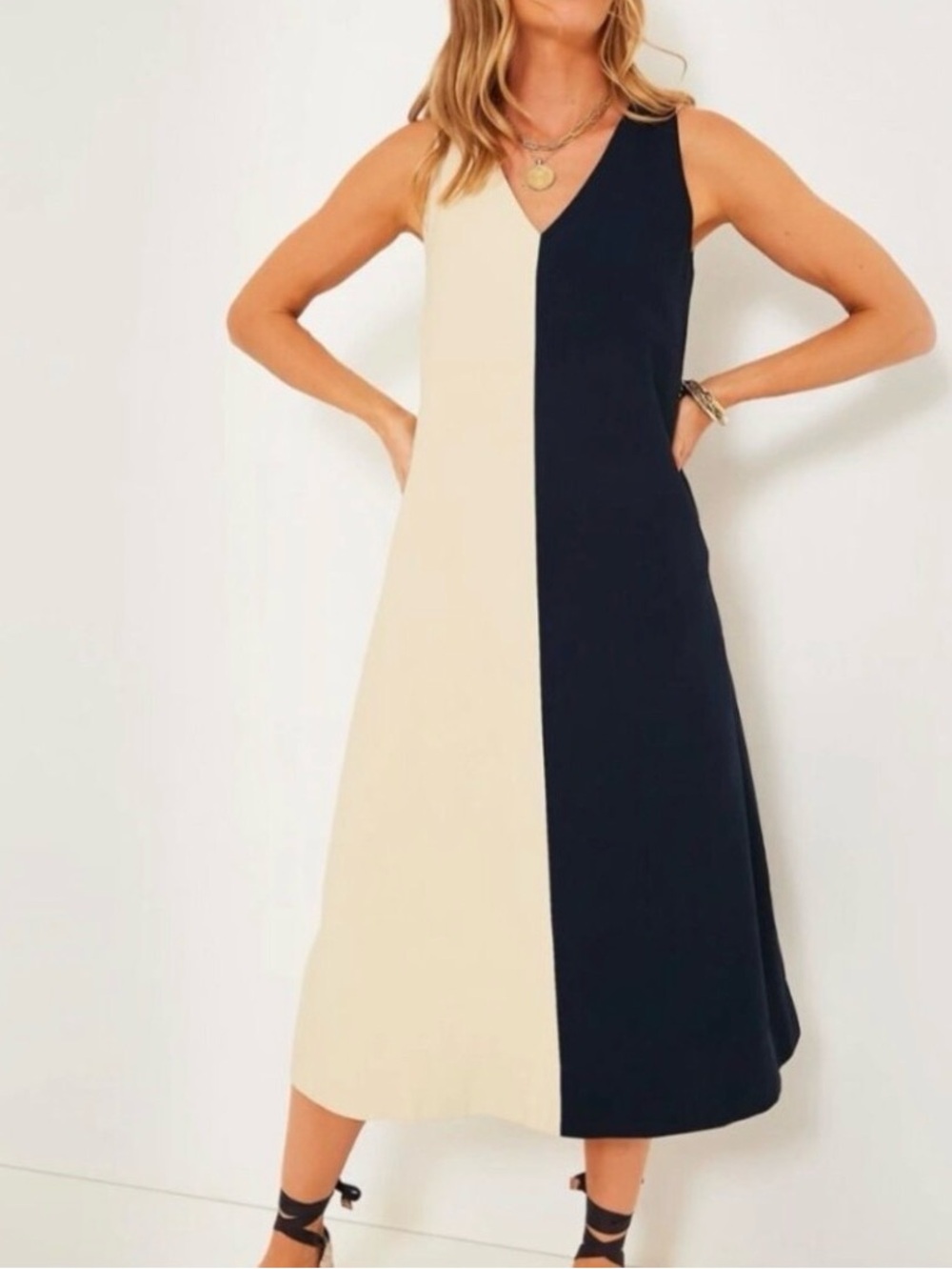 Pomander PlaceTwo-Tone Black and Cream Sallie Dress